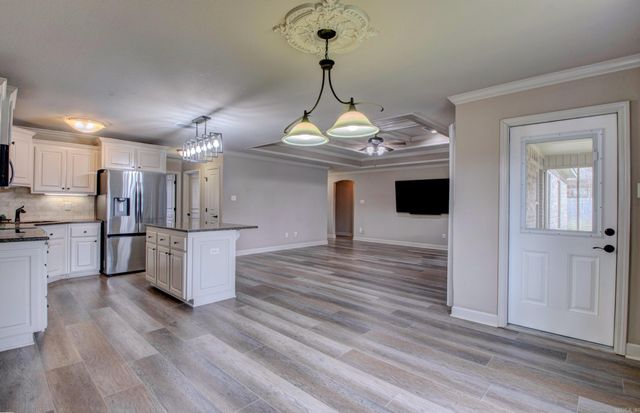 56 Huntington Drive, Austin, AR 72007