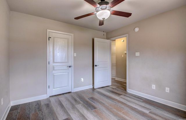 56 Huntington Drive, Austin, AR 72007