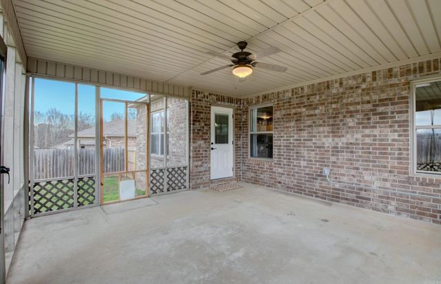 56 Huntington Drive, Austin, AR 72007