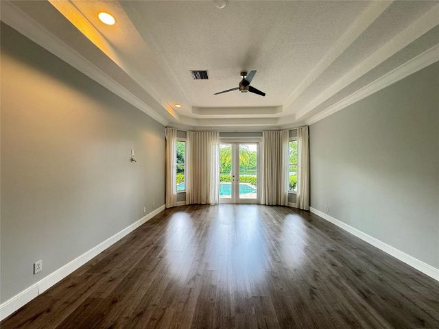 11165 Whitehawk Street, Plantation, FL 33324