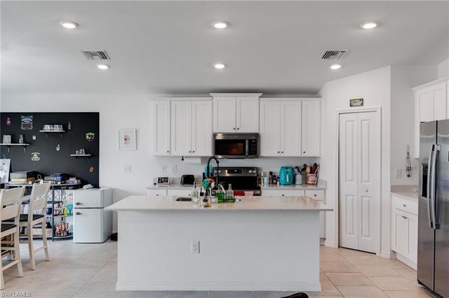 3856 Treasure Oak WAY, Fort Myers, FL 33905