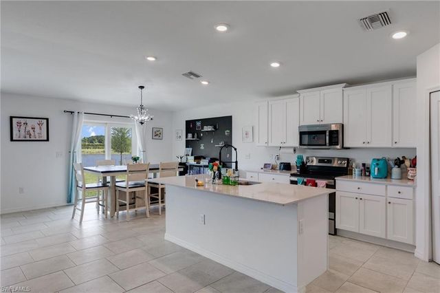 3856 Treasure Oak WAY, Fort Myers, FL 33905