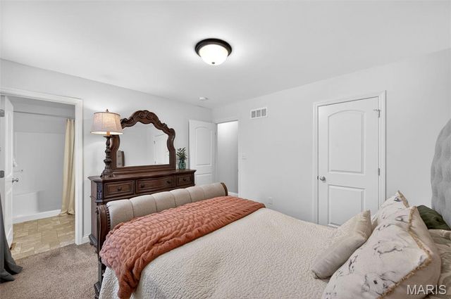 320 Carolyn Circle, Wright City, MO 63390