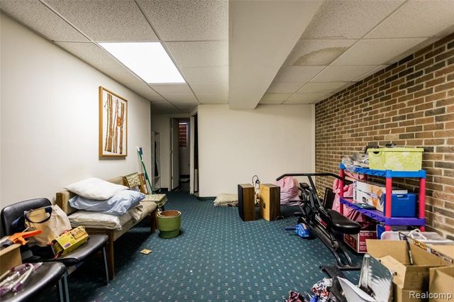 1911 Hyde Park, Detroit, MI 48207