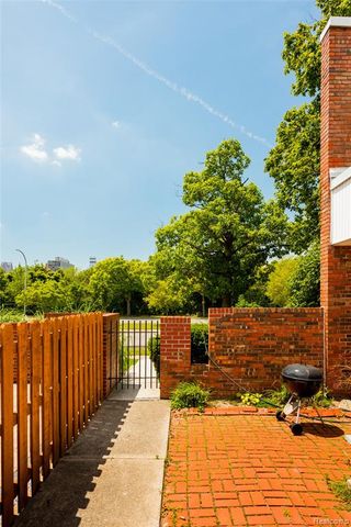 1911 Hyde Park, Detroit, MI 48207