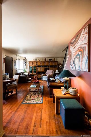 1911 Hyde Park, Detroit, MI 48207
