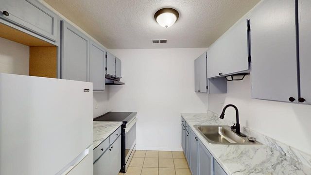 3440-3444 Ross Avenue SE, Albuquerque, NM 87106