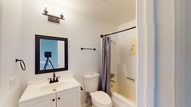 3440-3444 Ross Avenue SE, Albuquerque, NM 87106