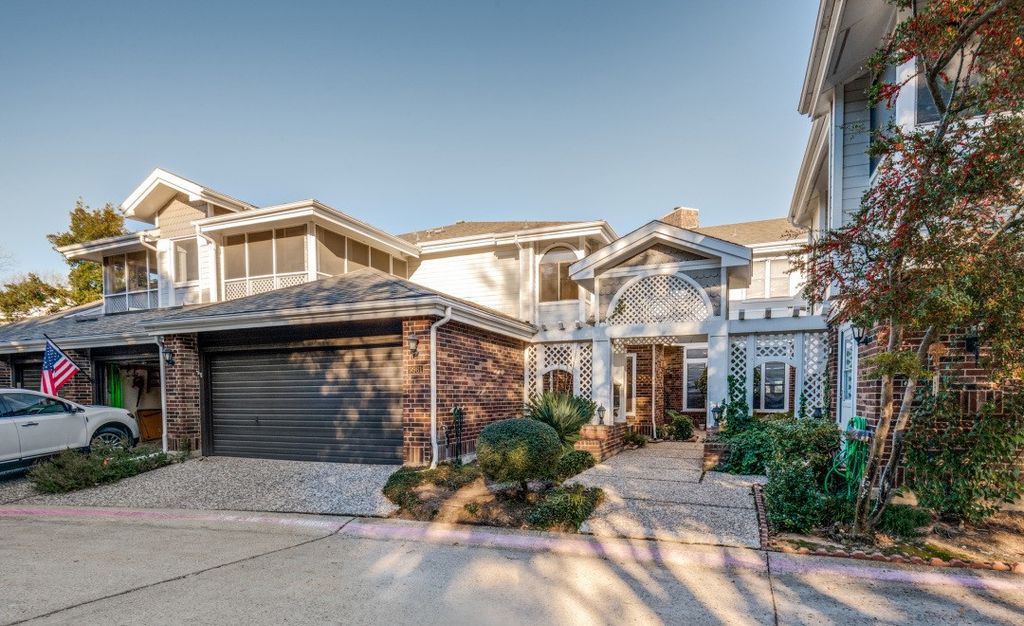 9961 Waterfront Trail 9961, Rowlett, TX 75087