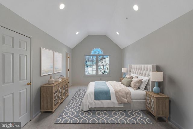 1129 BRIANS WAY, Wayne, PA 19087