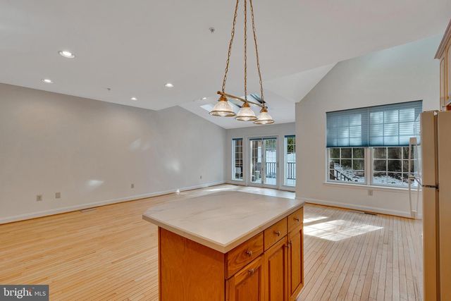 1129 BRIANS WAY, Wayne, PA 19087