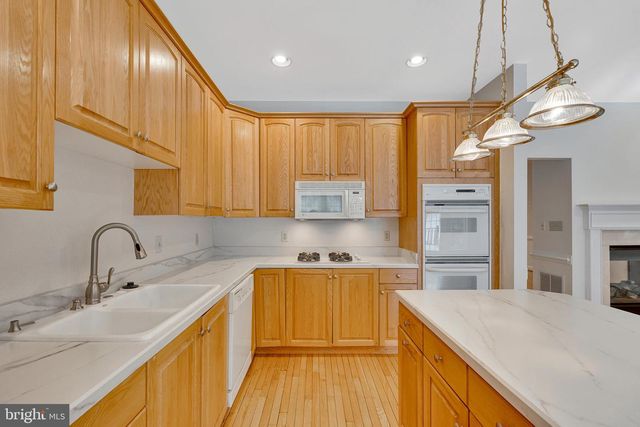 1129 BRIANS WAY, Wayne, PA 19087