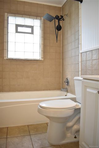 7019 Cardwell Street, Garden City, MI 48135