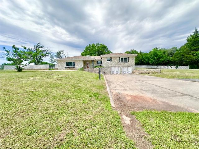 19208 Gordon Cooper Drive, Shawnee, OK 74801