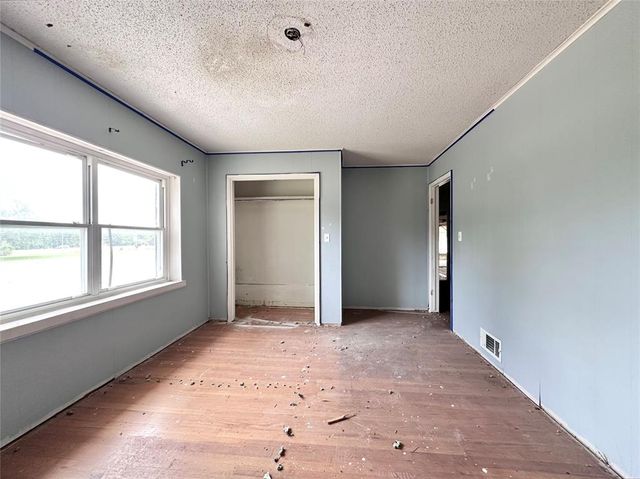 19208 Gordon Cooper Drive, Shawnee, OK 74801