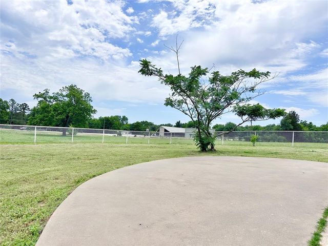 19208 Gordon Cooper Drive, Shawnee, OK 74801