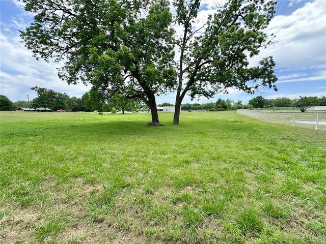 19208 Gordon Cooper Drive, Shawnee, OK 74801