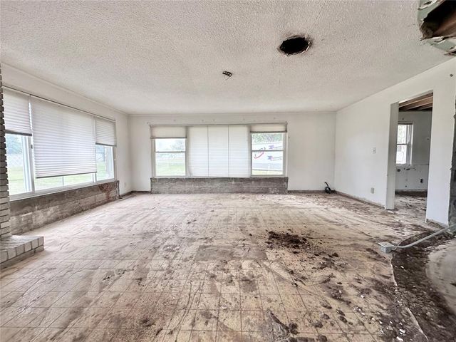 19208 Gordon Cooper Drive, Shawnee, OK 74801