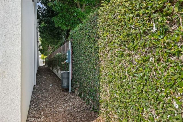 44 Coronado Street 202, Ventura, CA 93001