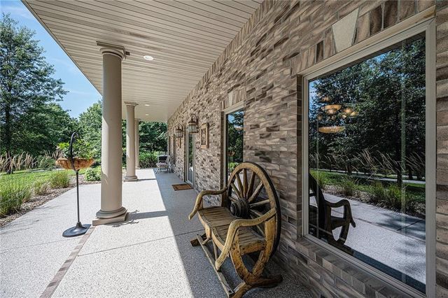 19845 S Ridgely Road, Edgerton, MO 64444