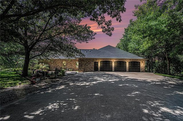 19845 S Ridgely Road, Edgerton, MO 64444