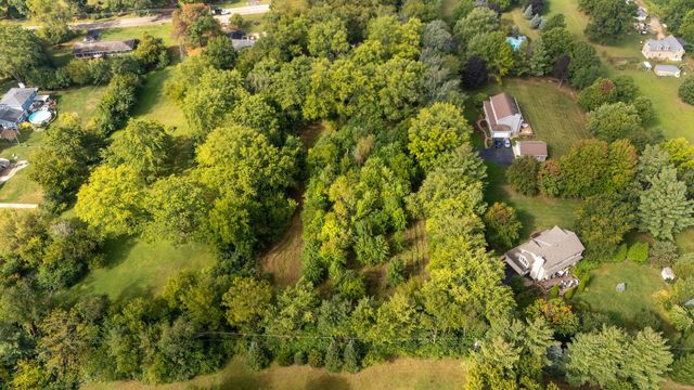 1N655 Ingalton Avenue, West Chicago, IL 60185