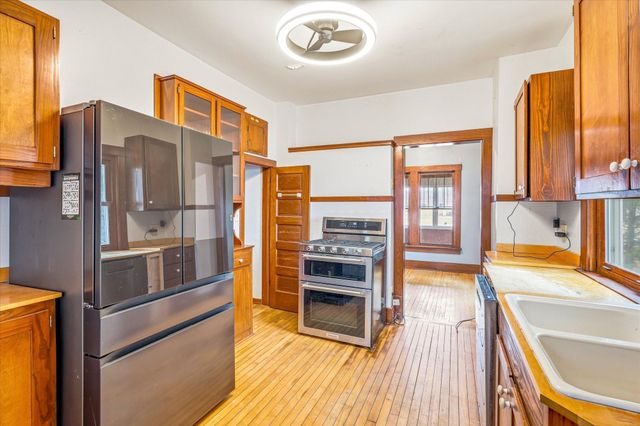 805 W 4th Street, Rush City, MN 55069