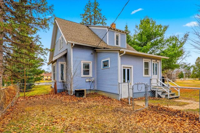 805 W 4th Street, Rush City, MN 55069