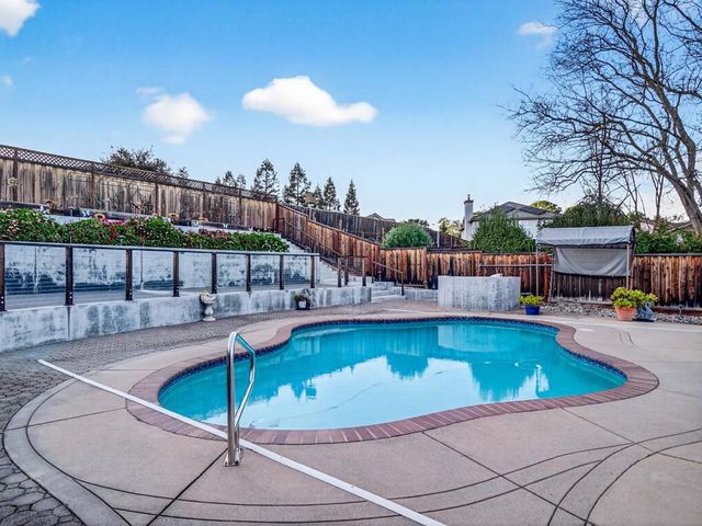 9123 Rancho Hills Drive, Gilroy, CA 95020