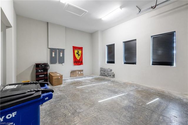 3337 Chestnut Grove DR, Alva, FL 33920