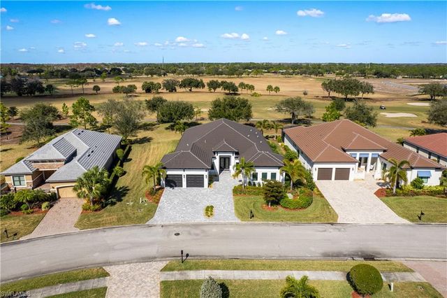 3337 Chestnut Grove DR, Alva, FL 33920