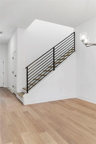 1835 E Fiji Street, Fayetteville, AR 72701