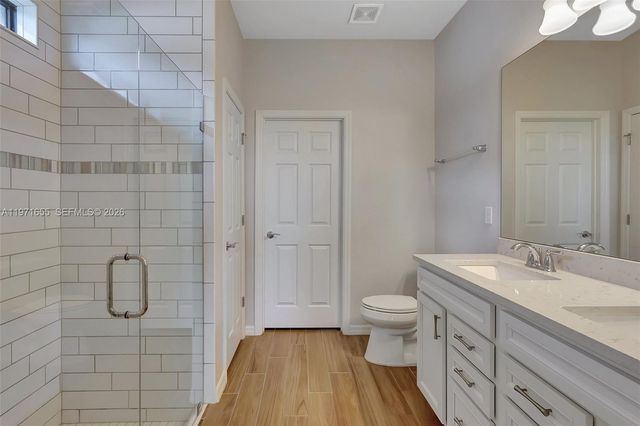 727 SE Boboli Way, Port St. Lucie, FL 34984