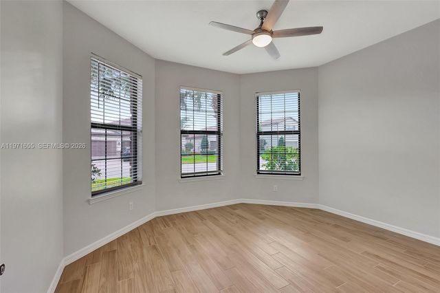 727 SE Boboli Way, Port St. Lucie, FL 34984