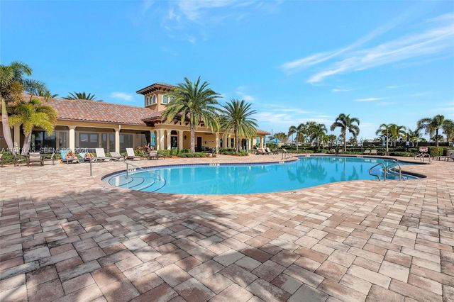 727 SE Boboli Way, Port St. Lucie, FL 34984