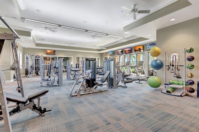 727 SE Boboli Way, Port St. Lucie, FL 34984