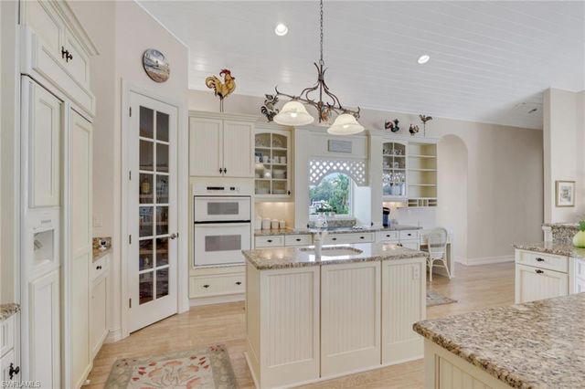 1510 Chesapeake AVE, Naples, FL 34102