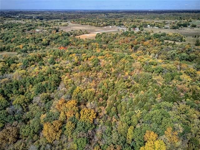 W 108th Street, Orrick, MO 64077