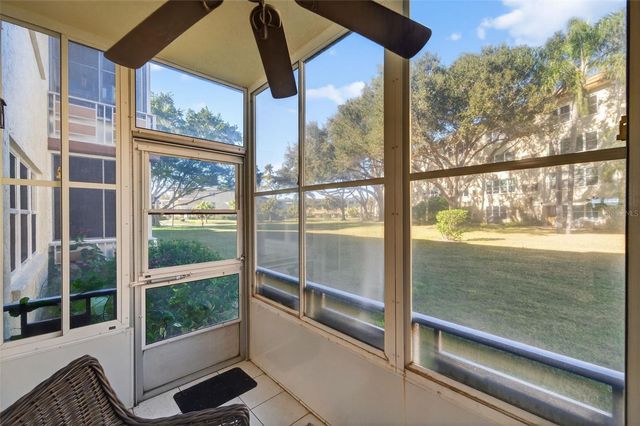 5705 80TH STREET N 105, St Petersburg, FL 33709