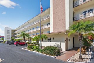 5705 80TH STREET N 105, St Petersburg, FL 33709