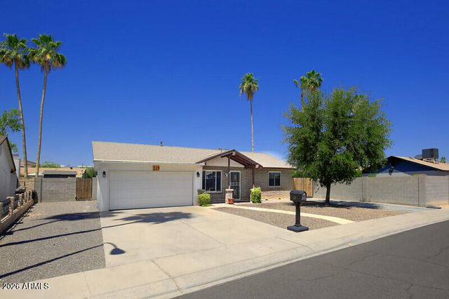 219 E SESAME Circle, Tempe, AZ 85283