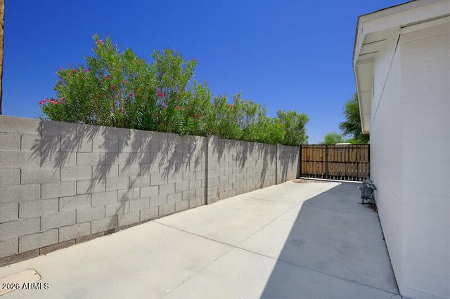 219 E SESAME Circle, Tempe, AZ 85283