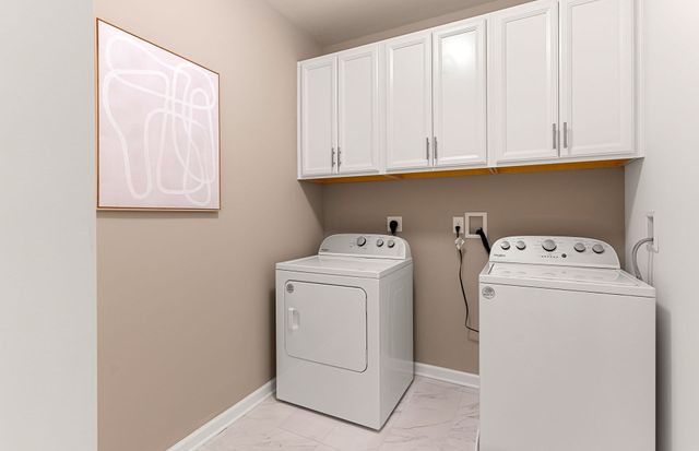 8310 Peters Farm Way 310, Westborough, MA 01581