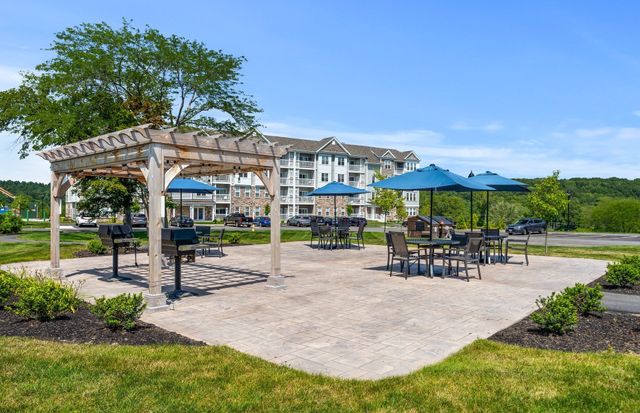 8310 Peters Farm Way 310, Westborough, MA 01581