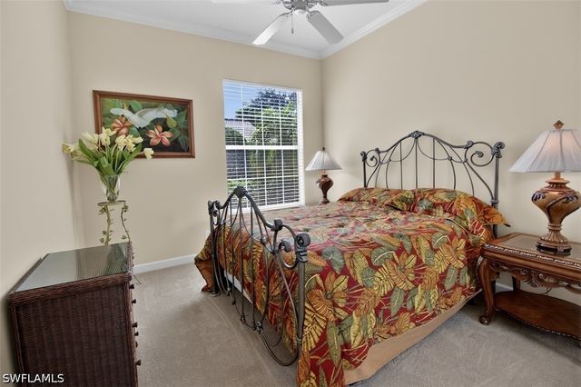 7919 Valentina CT, Naples, FL 34114