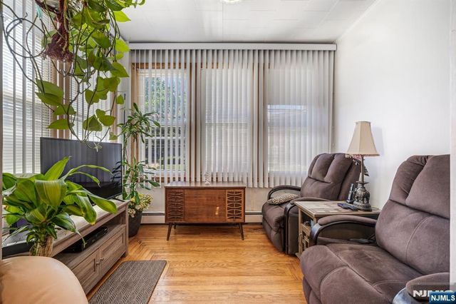 9040 Barr Place, North Bergen, NJ 07047