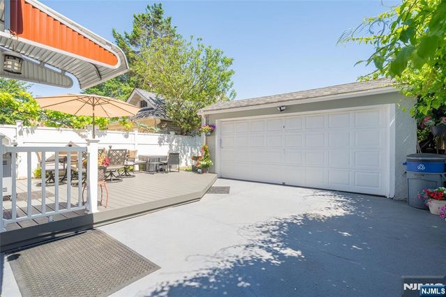 9040 Barr Place, North Bergen, NJ 07047