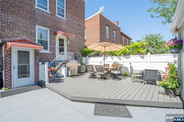 9040 Barr Place, North Bergen, NJ 07047