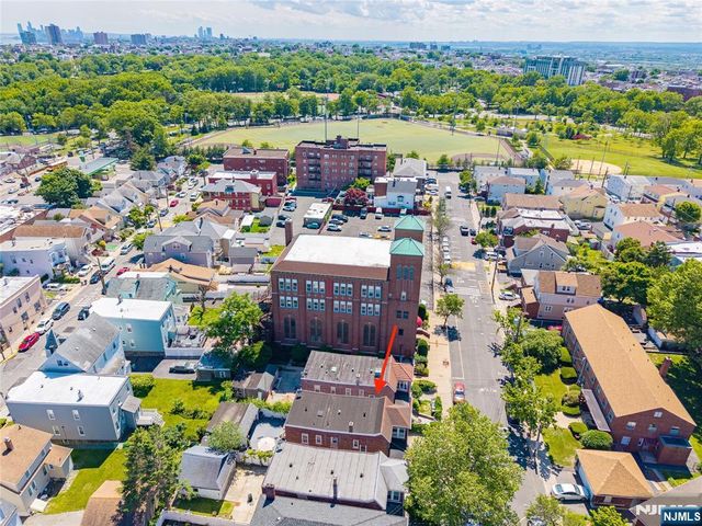 9040 Barr Place, North Bergen, NJ 07047