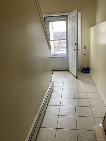 211 Mary Lou Avenue 1, Yonkers, NY 10703